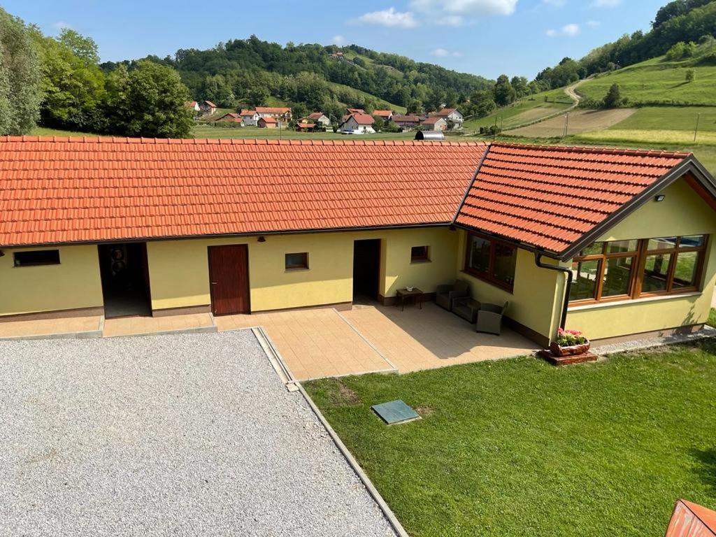 Ruralna Kuca 'Villa Zagorka' Za Odmor Sa Bazenom I Bocalistem Donja Pacetina Esterno foto