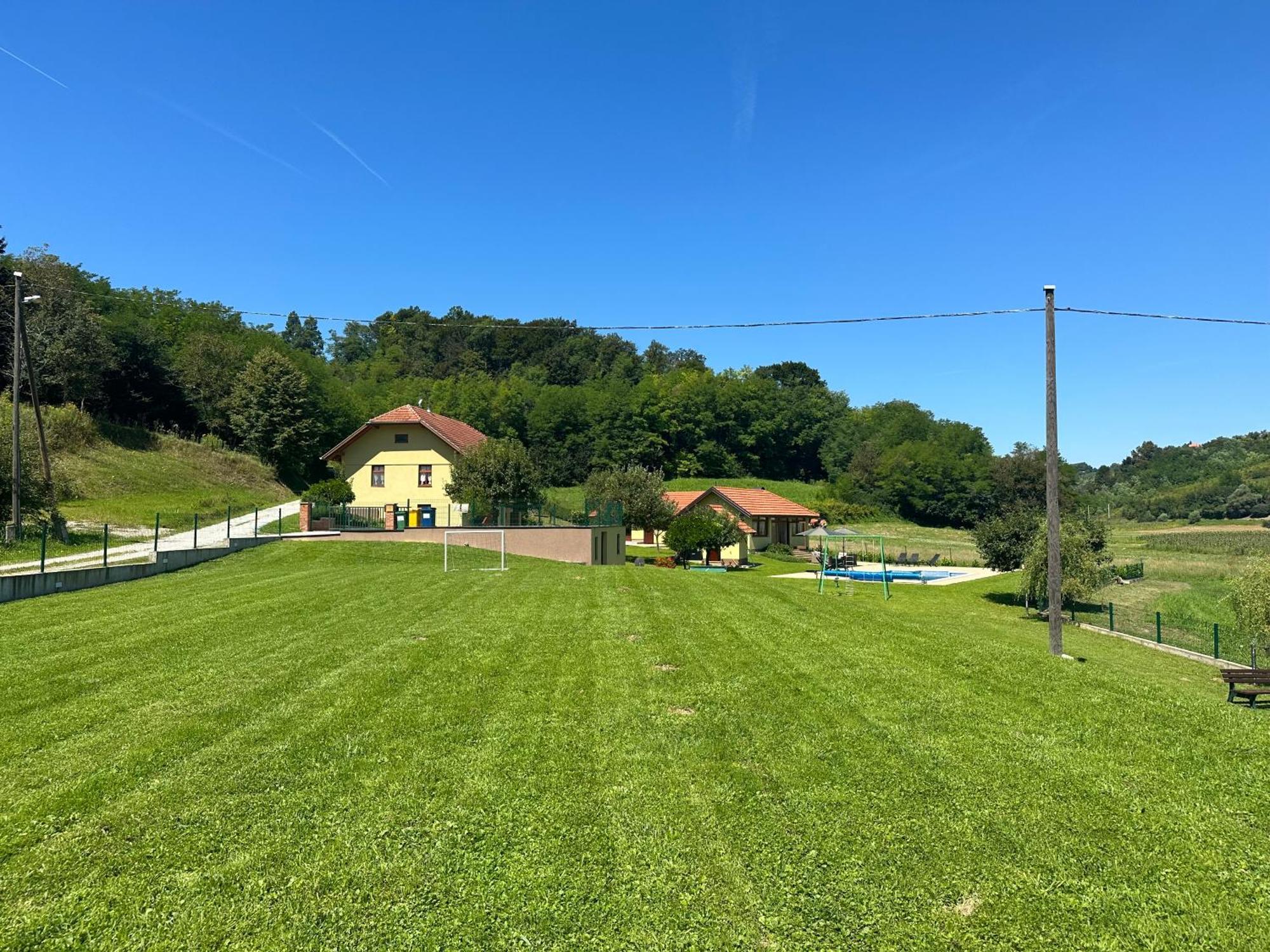 Ruralna Kuca 'Villa Zagorka' Za Odmor Sa Bazenom I Bocalistem Donja Pacetina Esterno foto