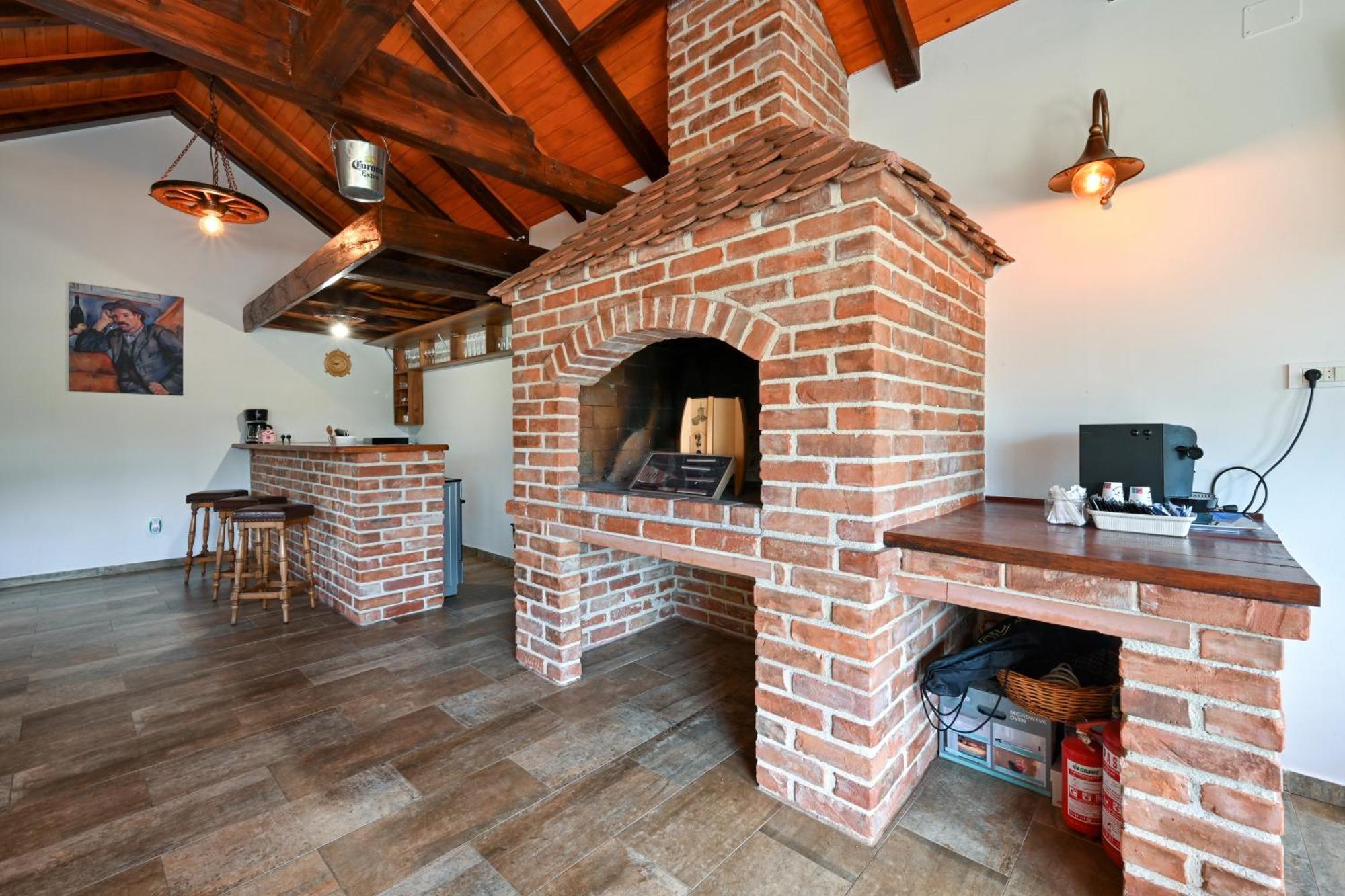 Ruralna Kuca 'Villa Zagorka' Za Odmor Sa Bazenom I Bocalistem Donja Pacetina Esterno foto